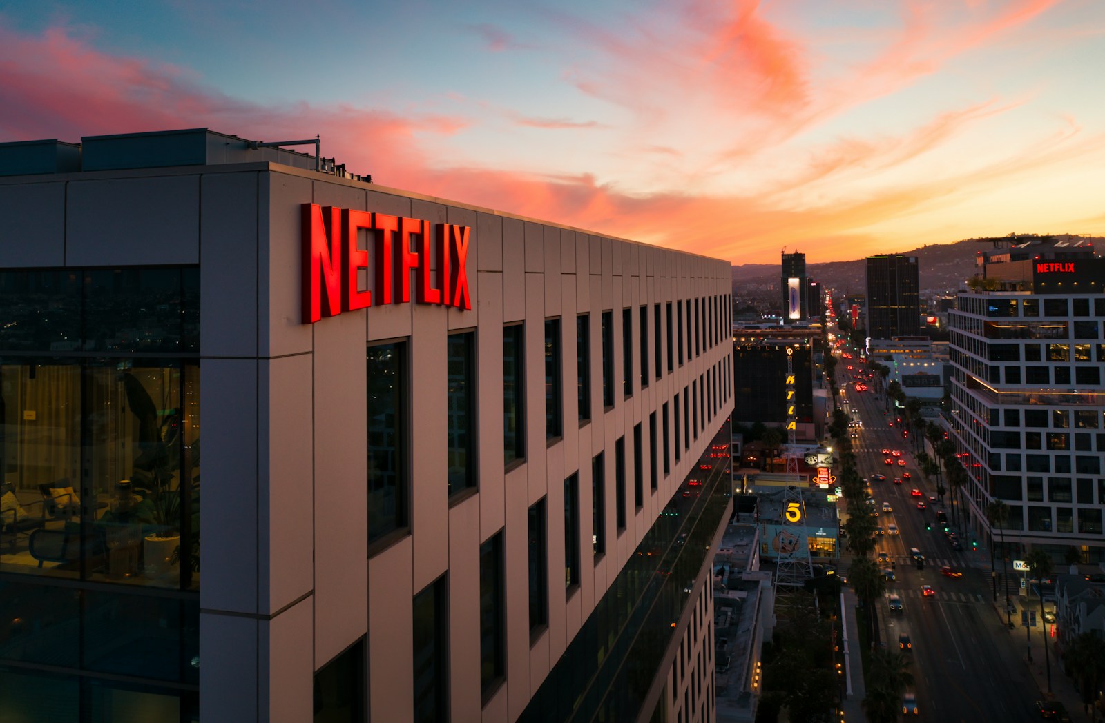 Netflix mise sur l’IA : des publicités générées automatiquement dès 2026