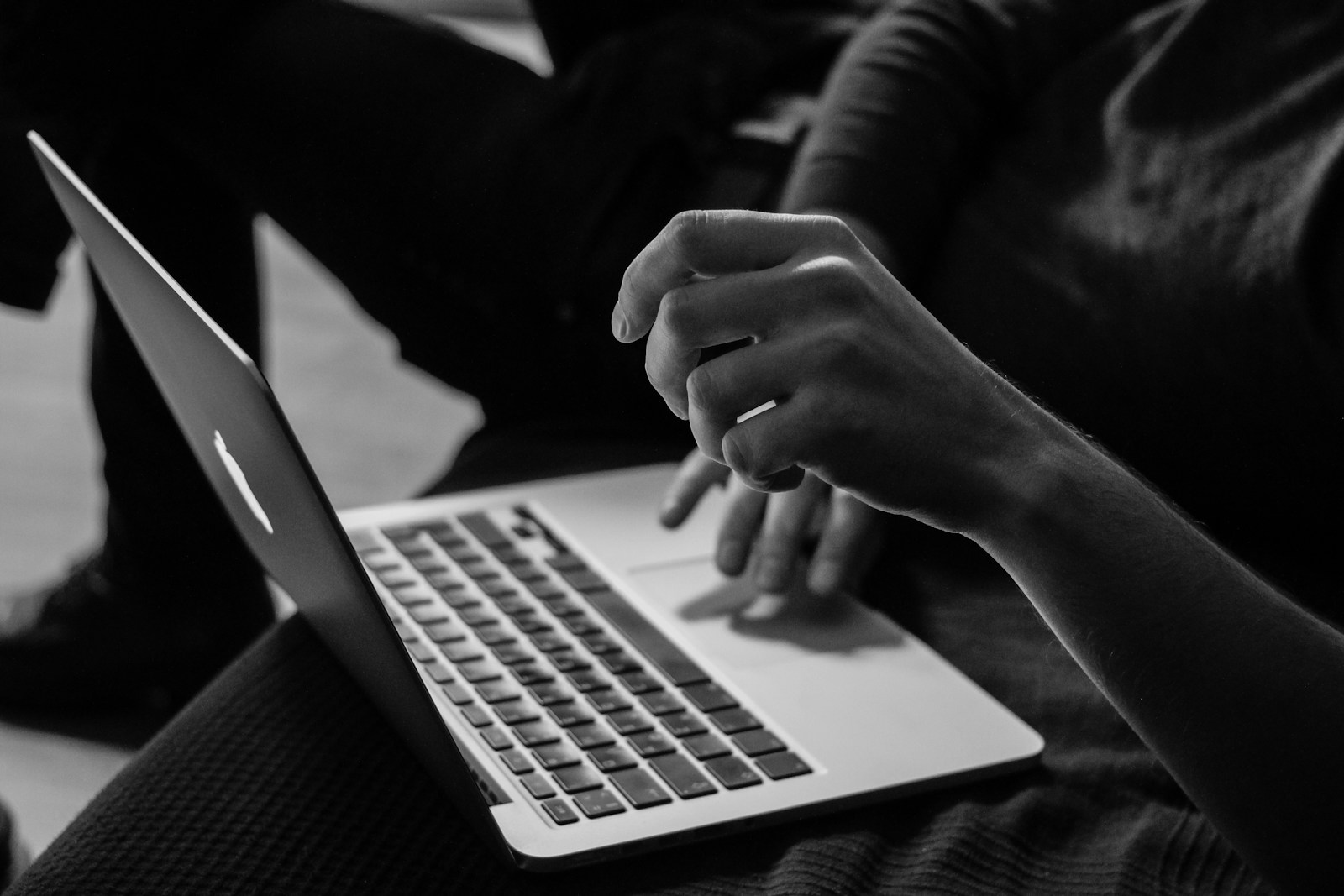L’intelligence artificielle s’invite dans le parcours d’achat : une révolution discrète mais bien amorcée